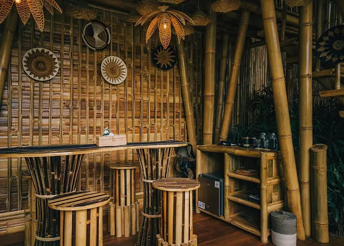 Balikayanas - Ellena House