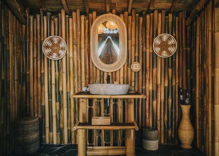 Balikayanas - Ellena House Villa Karangasem