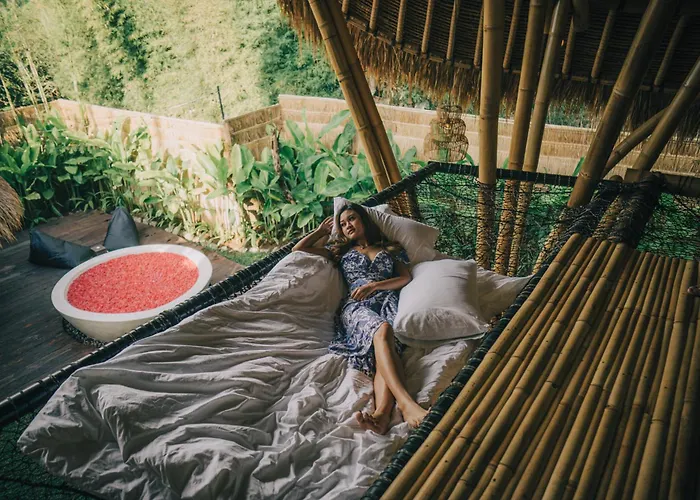 Balikayanas - Ellena House Karangasem